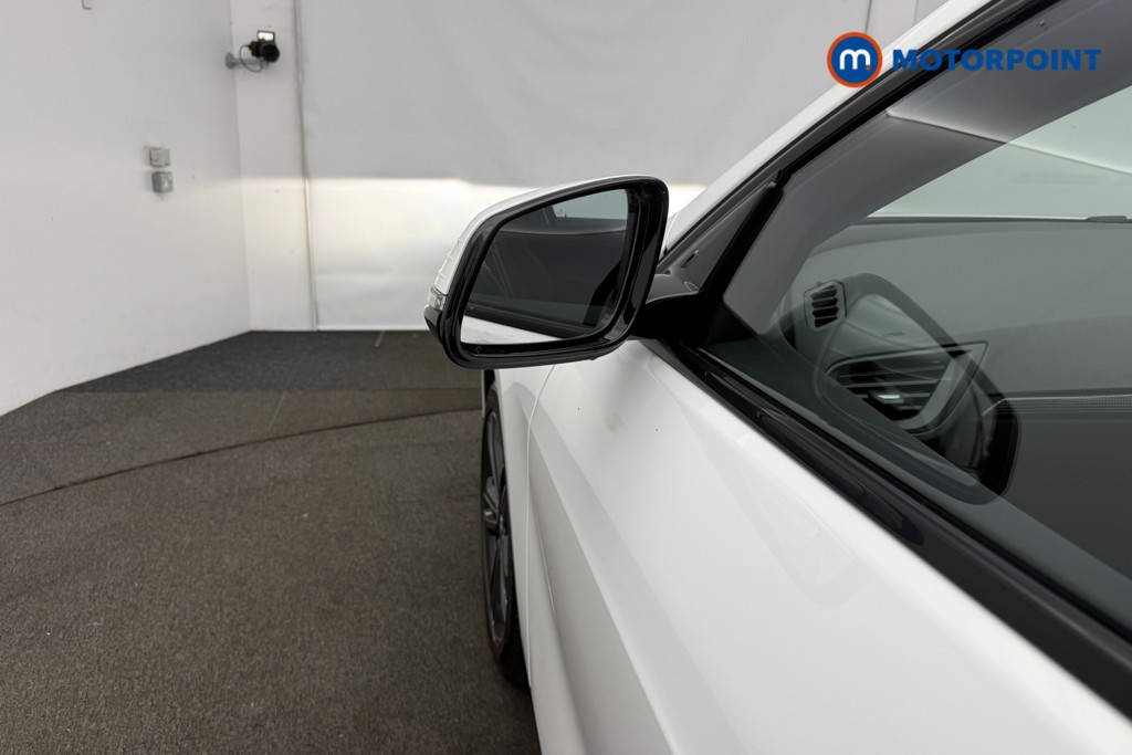 BMW 1 Series Sport Manual Petrol Hatchback - Stock Number (1565522) - 29th supplementary image