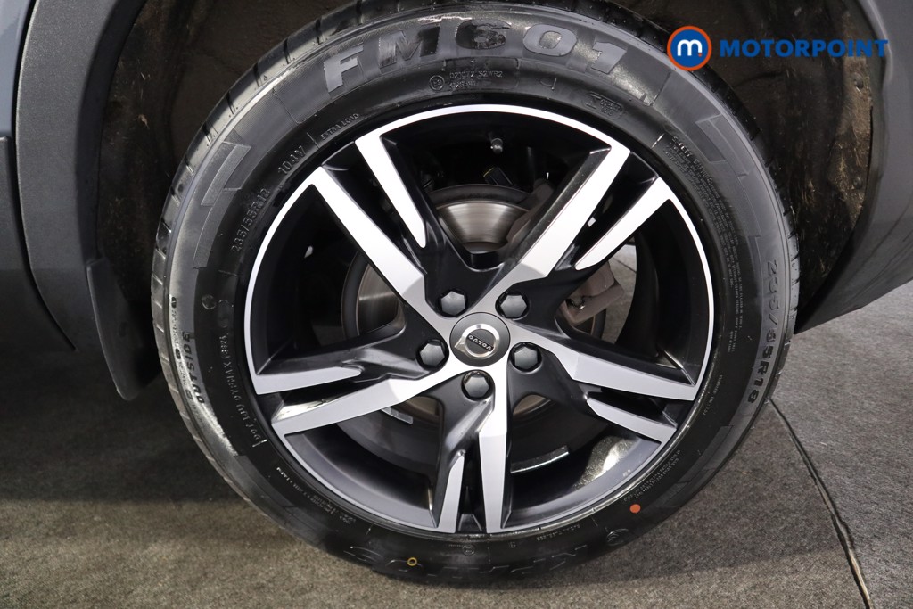 Volvo Xc40 R Design Automatic Petrol SUV - Stock Number (1565679) - 17th supplementary image