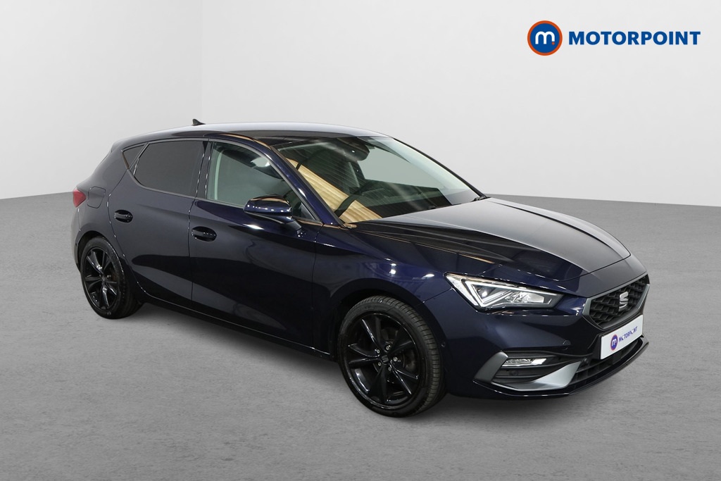 Seat Leon FR Automatic Petrol Hatchback - Stock Number (1565757) - Drivers side front corner