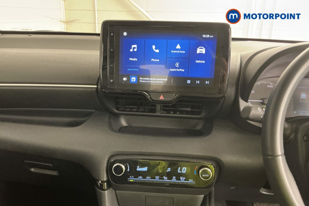 Toyota Yaris Icon Automatic Petrol-Electric Hybrid Hatchback - Stock Number (1565973) - 9th supplementary image