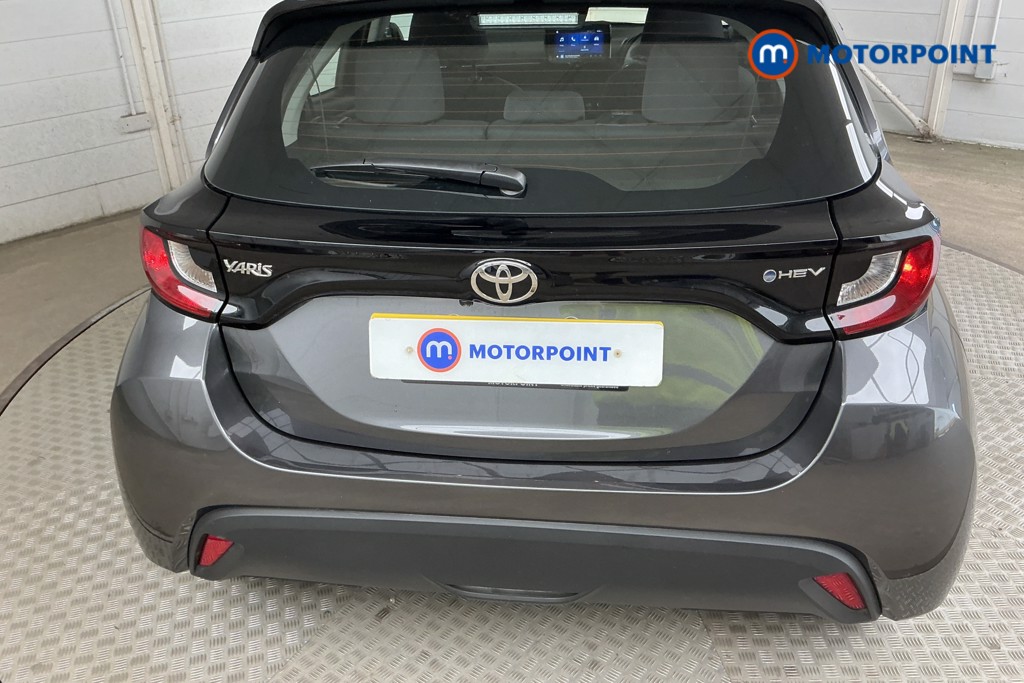 Toyota Yaris Icon Automatic Petrol-Electric Hybrid Hatchback - Stock Number (1565973) - 32nd supplementary image