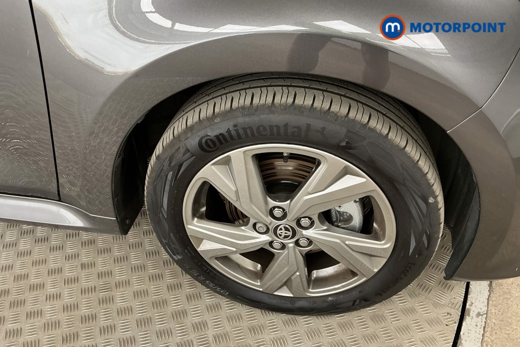 Toyota Yaris Icon Automatic Petrol-Electric Hybrid Hatchback - Stock Number (1565973) - 34th supplementary image