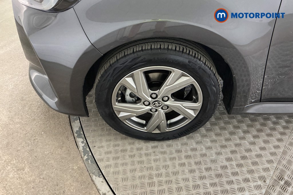 Toyota Yaris Icon Automatic Petrol-Electric Hybrid Hatchback - Stock Number (1565973) - 36th supplementary image
