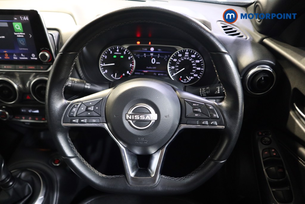 Nissan Juke N-Connecta Manual Petrol SUV - Stock Number (1566096) - 2nd supplementary image