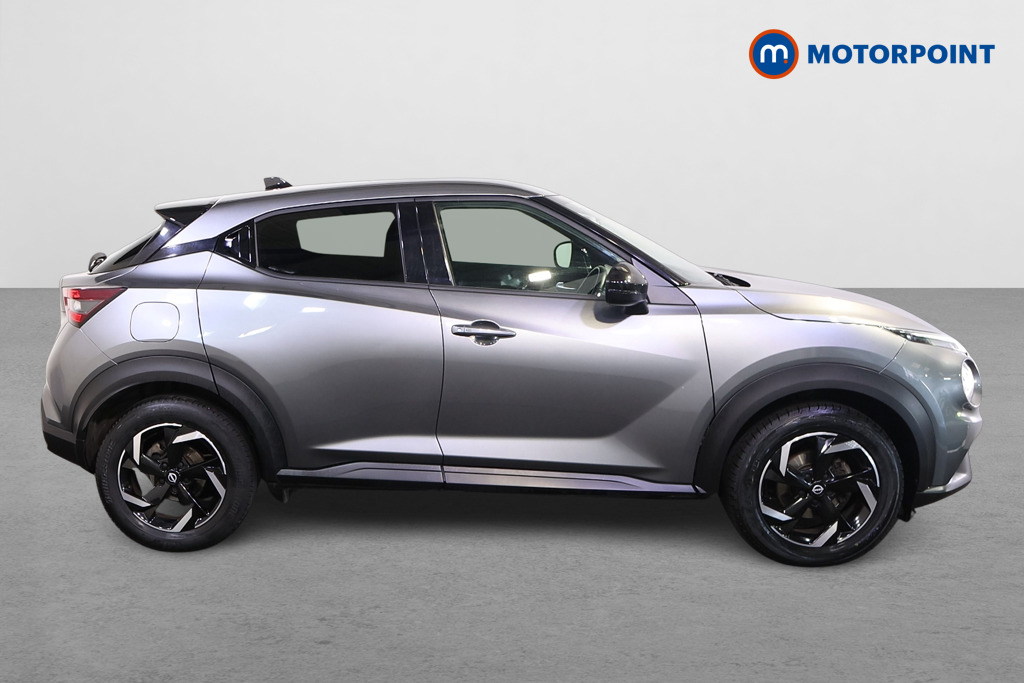 Nissan Juke N-Connecta Manual Petrol SUV - Stock Number (1566096) - Drivers side