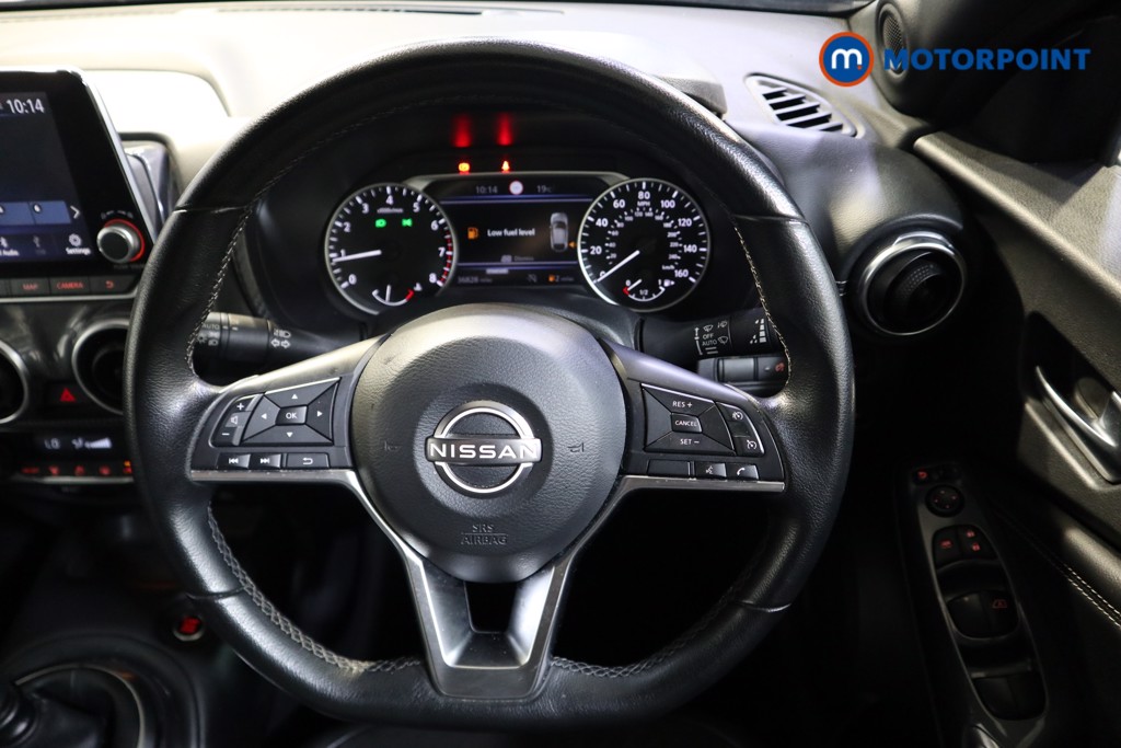 Nissan Juke N-Connecta Manual Petrol SUV - Stock Number (1566103) - 2nd supplementary image