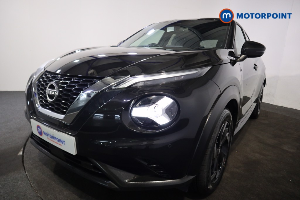 Nissan Juke N-Connecta Manual Petrol SUV - Stock Number (1566103) - 24th supplementary image