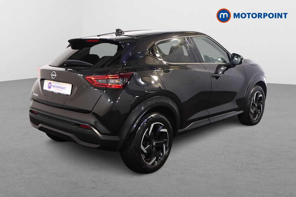 Nissan Juke N-Connecta Manual Petrol SUV - Stock Number (1566103) - Drivers side rear corner