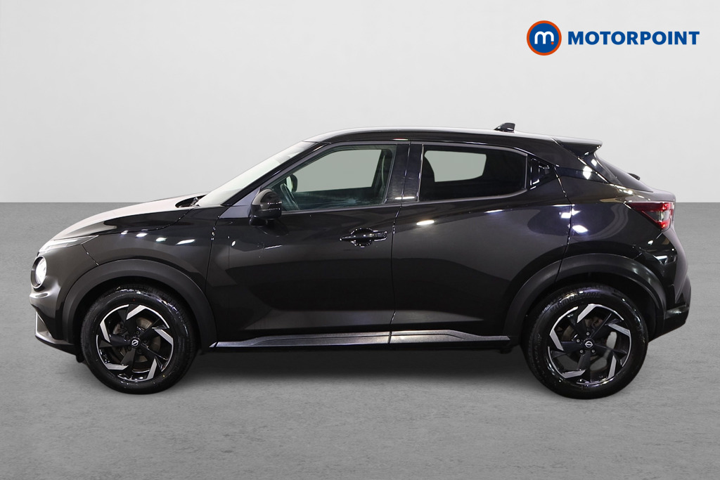 Nissan Juke N-Connecta Manual Petrol SUV - Stock Number (1566103) - Passenger side