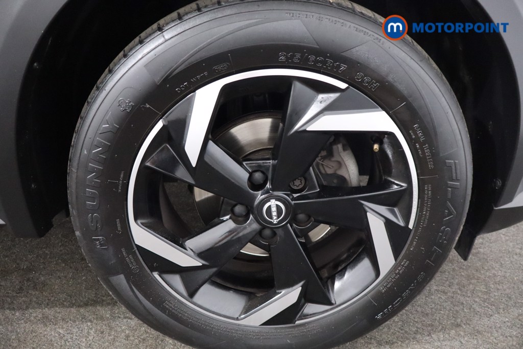 Nissan Juke N-Connecta Manual Petrol SUV - Stock Number (1566109) - 10th supplementary image