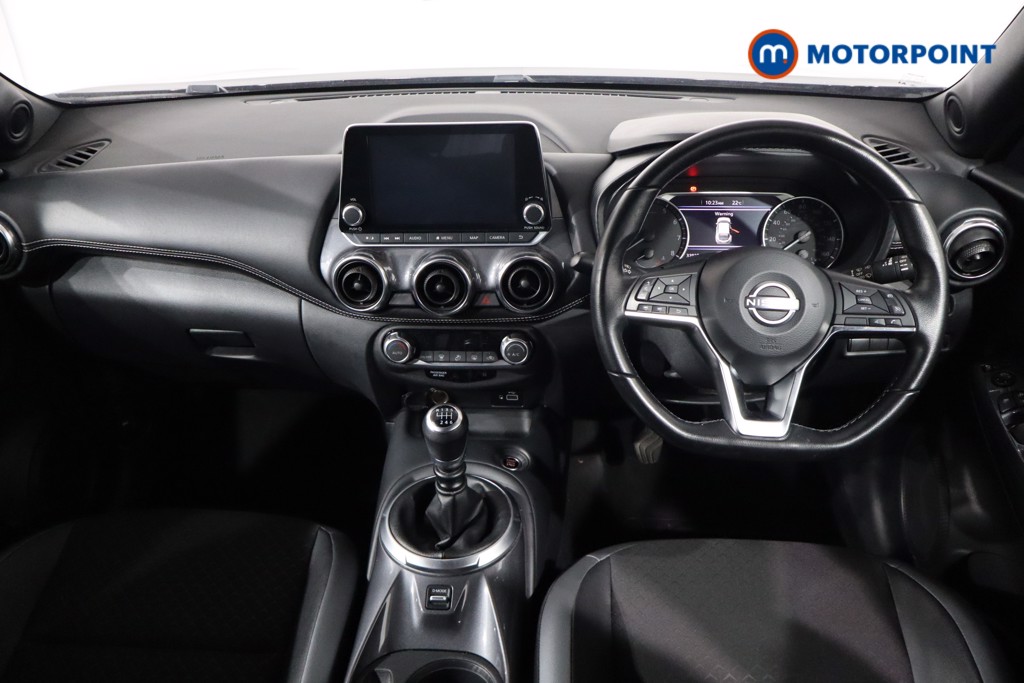 Nissan Juke N-Connecta Manual Petrol SUV - Stock Number (1566109) - 1st supplementary image