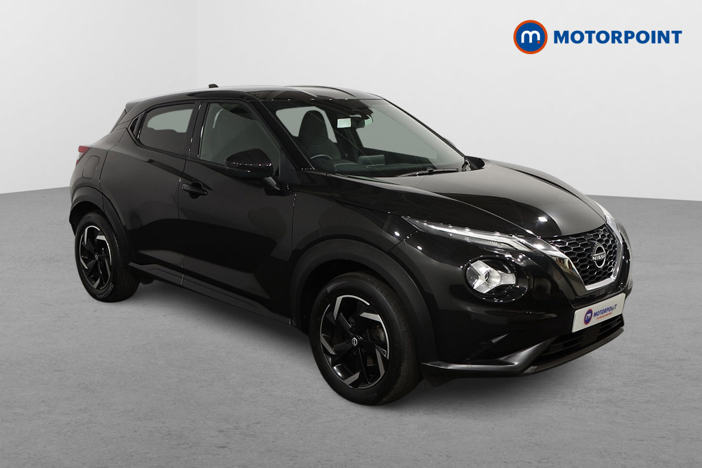 Nissan Juke N-Connecta Manual Petrol SUV - Stock Number (1566109) - Drivers side front corner