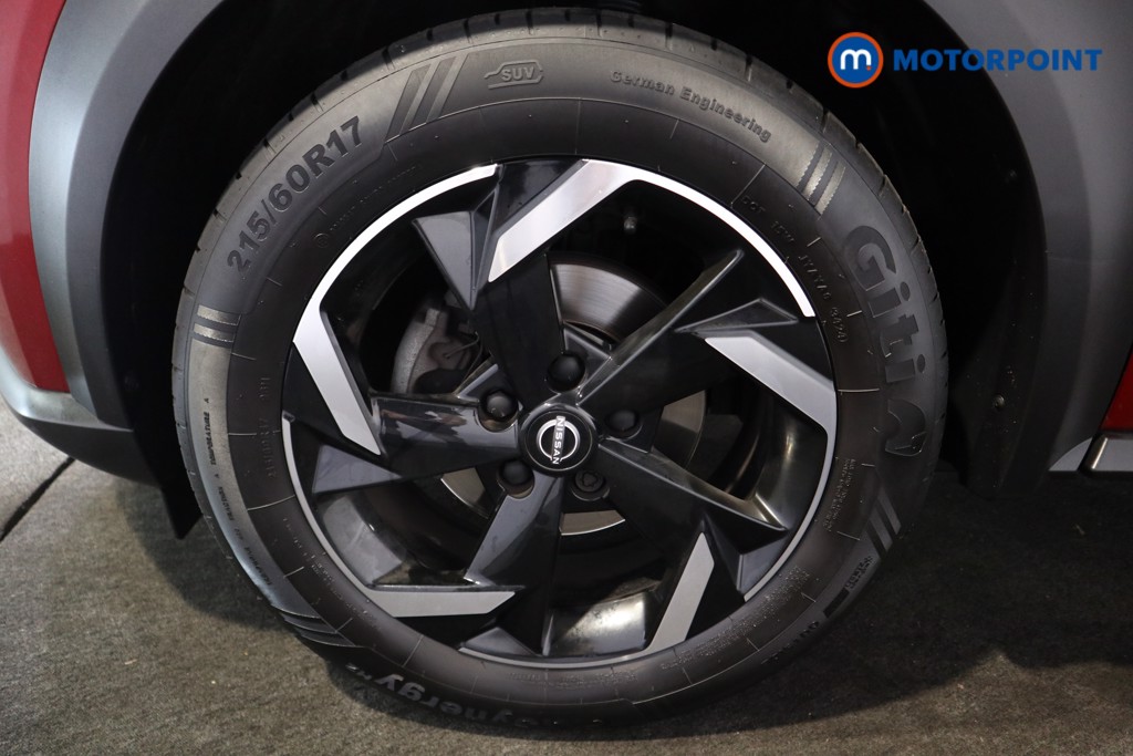 Nissan Juke N-Connecta Manual Petrol SUV - Stock Number (1566114) - 16th supplementary image