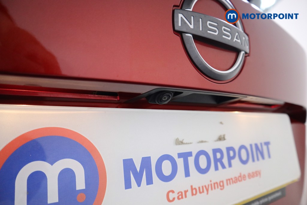 Nissan Juke N-Connecta Manual Petrol SUV - Stock Number (1566114) - 19th supplementary image