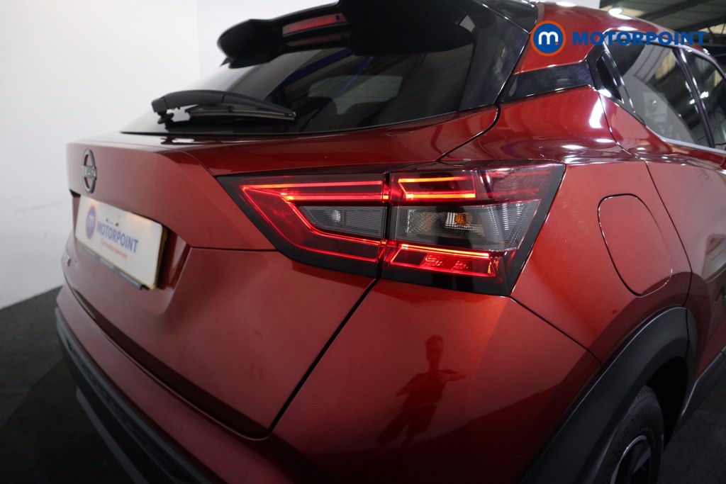 Nissan Juke N-Connecta Manual Petrol SUV - Stock Number (1566114) - 21st supplementary image
