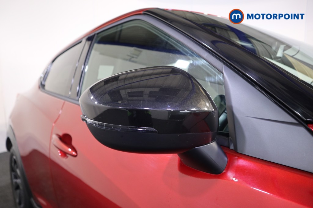 Nissan Juke N-Connecta Manual Petrol SUV - Stock Number (1566114) - 22nd supplementary image