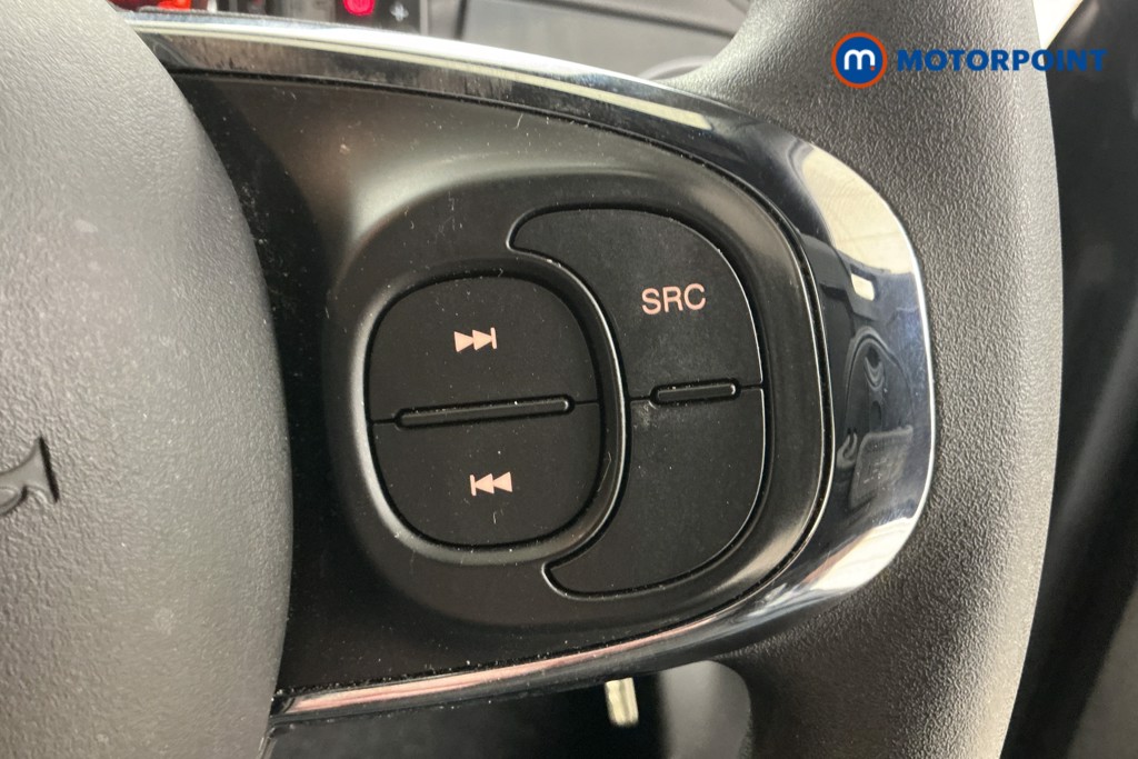 Fiat 500 POP Manual Petrol-Electric Hybrid Hatchback - Stock Number (1566202) - 18th supplementary image