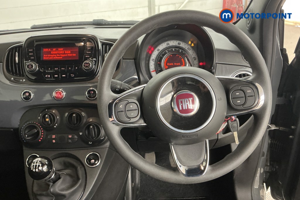 Fiat 500 POP Manual Petrol-Electric Hybrid Hatchback - Stock Number (1566202) - 1st supplementary image
