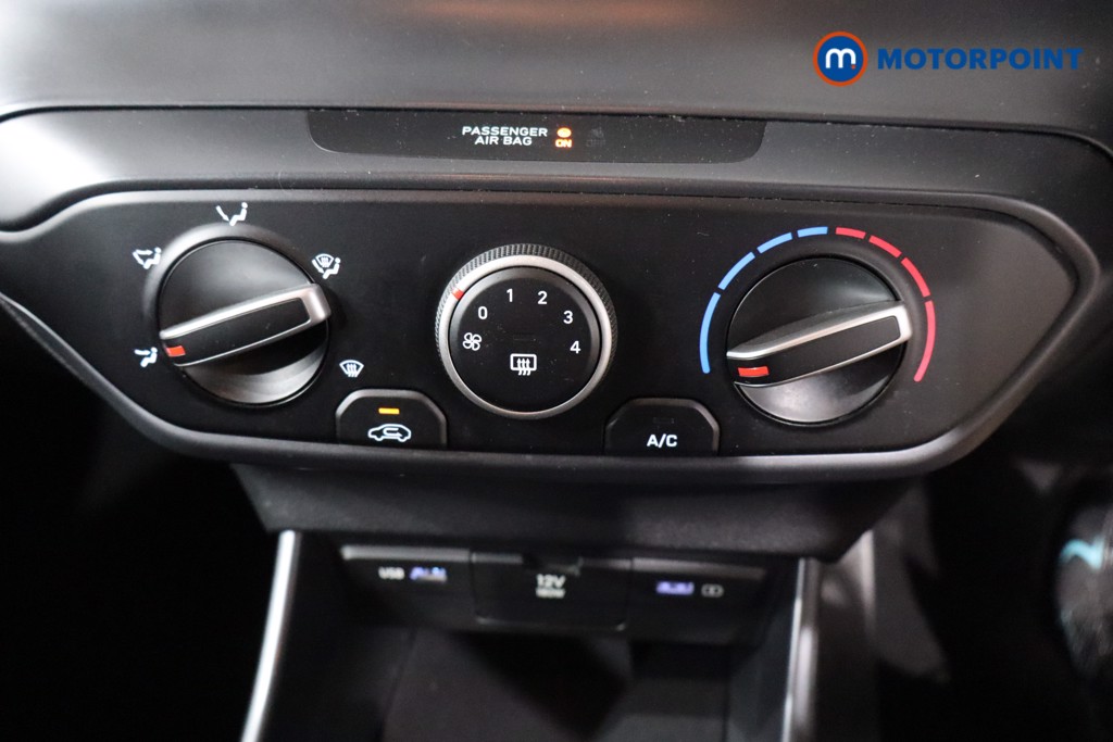 Hyundai I20 Se Connect Automatic Petrol Hatchback - Stock Number (1566683) - 16th supplementary image