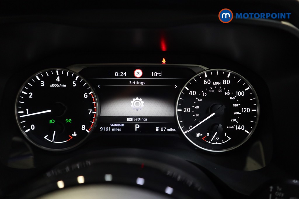 Nissan Qashqai Acenta Premium Automatic Petrol SUV - Stock Number (1566860) - 5th supplementary image