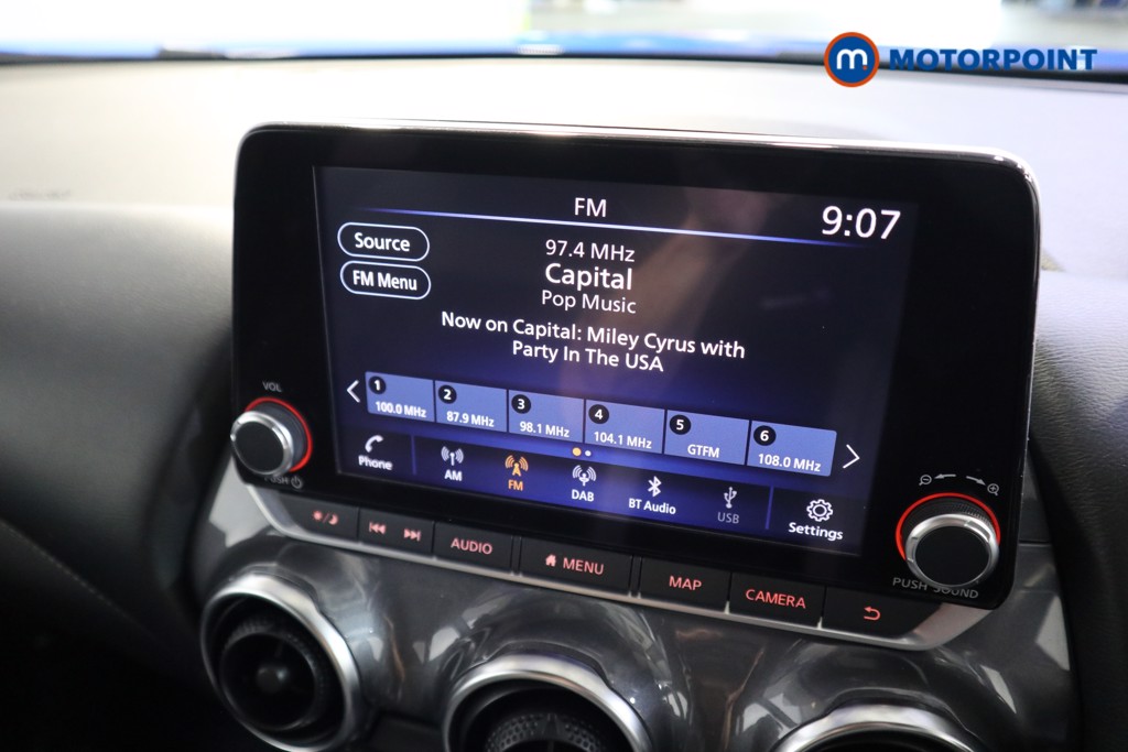 Nissan Juke N-Connecta Manual Petrol SUV - Stock Number (1566953) - 6th supplementary image