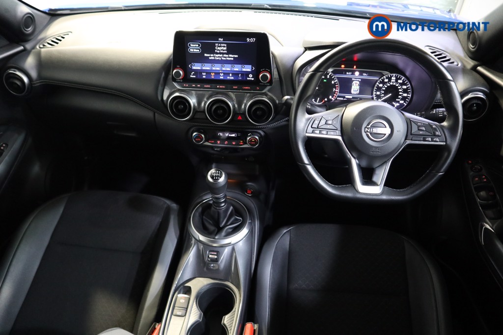 Nissan Juke N-Connecta Manual Petrol SUV - Stock Number (1566953) - 1st supplementary image