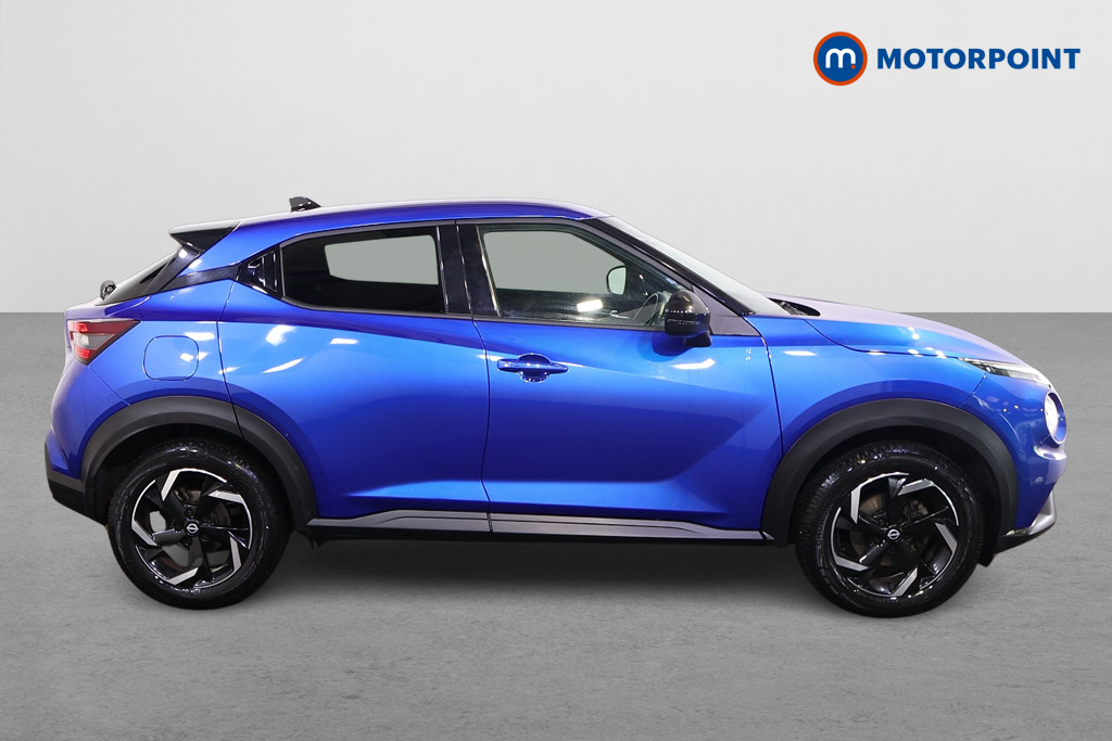 Nissan Juke N-Connecta Manual Petrol SUV - Stock Number (1566953) - Drivers side