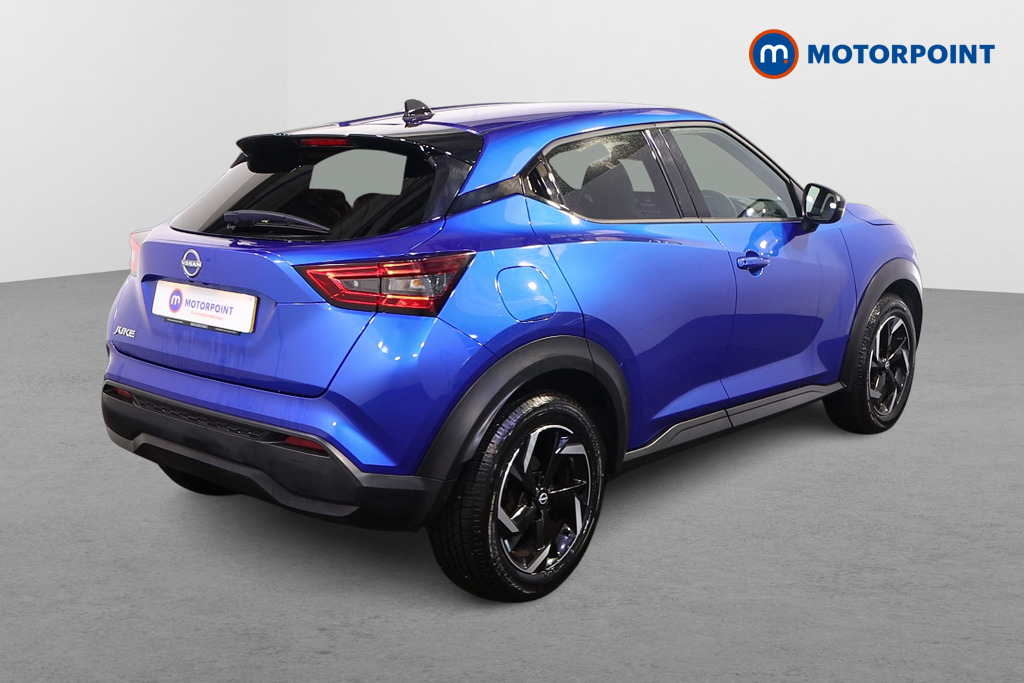 Nissan Juke N-Connecta Manual Petrol SUV - Stock Number (1566953) - Drivers side rear corner