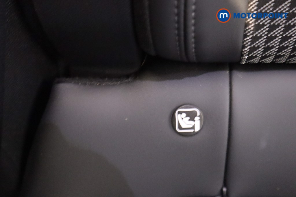 Peugeot 2008 GT Manual Petrol SUV - Stock Number (1567306) - 27th supplementary image