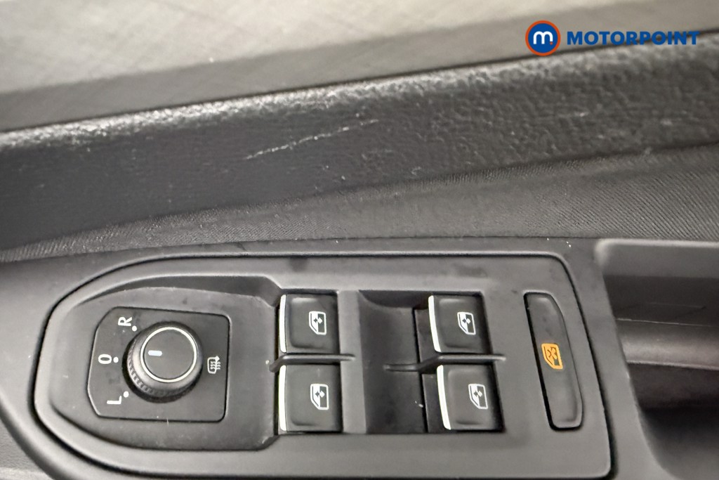 Volkswagen Golf Life Manual Petrol Hatchback - Stock Number (1567575) - 18th supplementary image