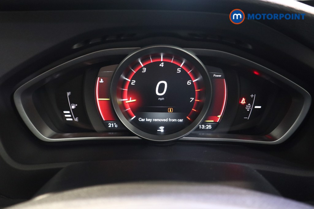 Volvo V40 R Design Edition Manual Petrol Hatchback - Stock Number (1567577) - 5th supplementary image
