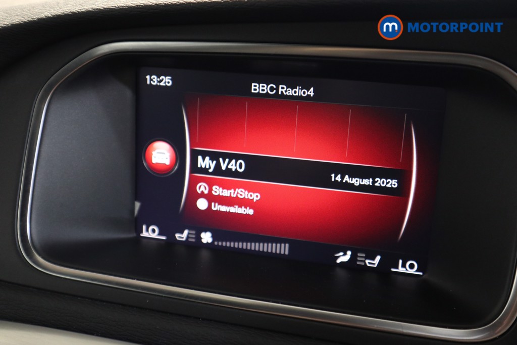 Volvo V40 R Design Edition Manual Petrol Hatchback - Stock Number (1567577) - 6th supplementary image