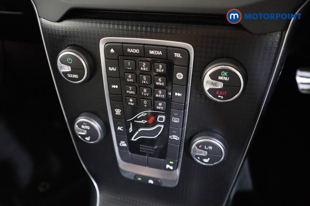 Volvo V40 R Design Edition Manual Petrol Hatchback - Stock Number (1567577) - 7th supplementary image