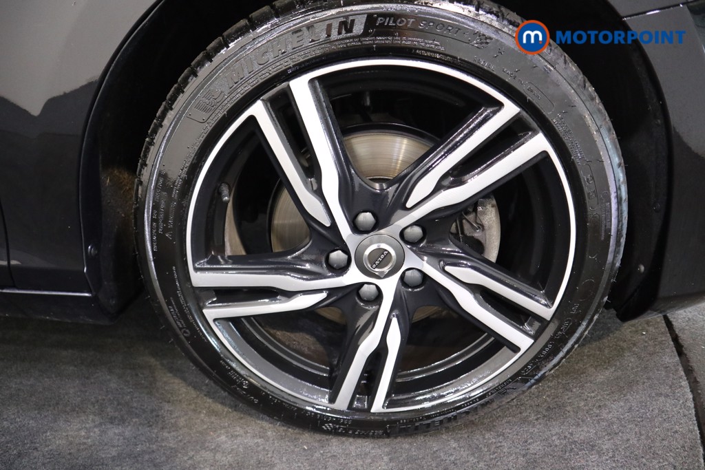 Volvo V40 R Design Edition Manual Petrol Hatchback - Stock Number (1567577) - 16th supplementary image