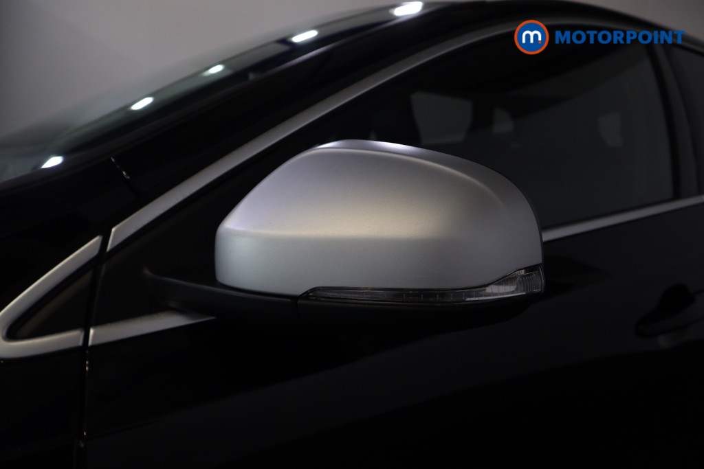 Volvo V40 R Design Edition Manual Petrol Hatchback - Stock Number (1567577) - 24th supplementary image