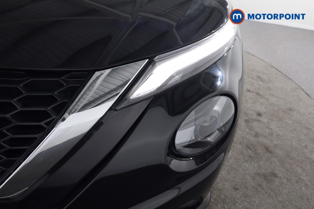Nissan Juke N-Connecta Manual Petrol SUV - Stock Number (1567978) - 27th supplementary image