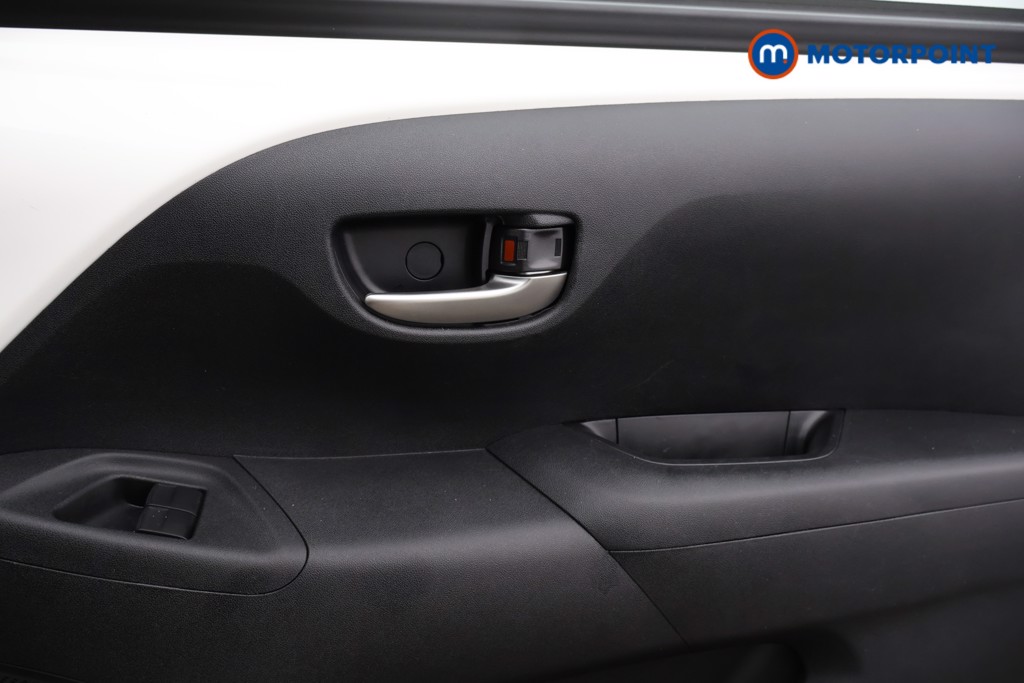 Toyota Aygo X-Trend Automatic Petrol Hatchback - Stock Number (1568089) - 2nd supplementary image