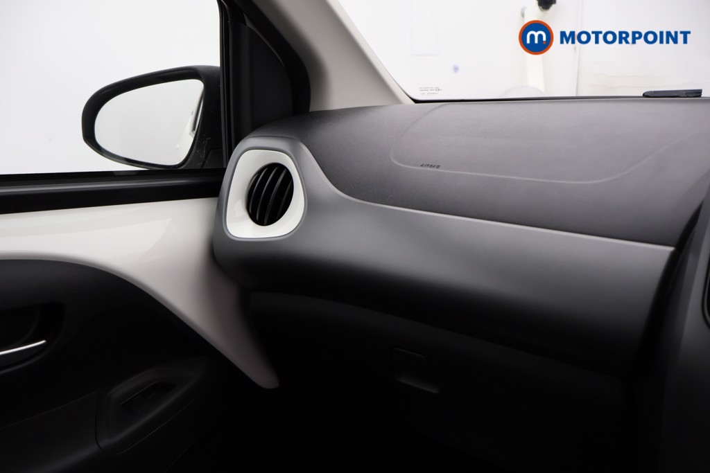 Toyota Aygo X-Trend Automatic Petrol Hatchback - Stock Number (1568089) - 8th supplementary image