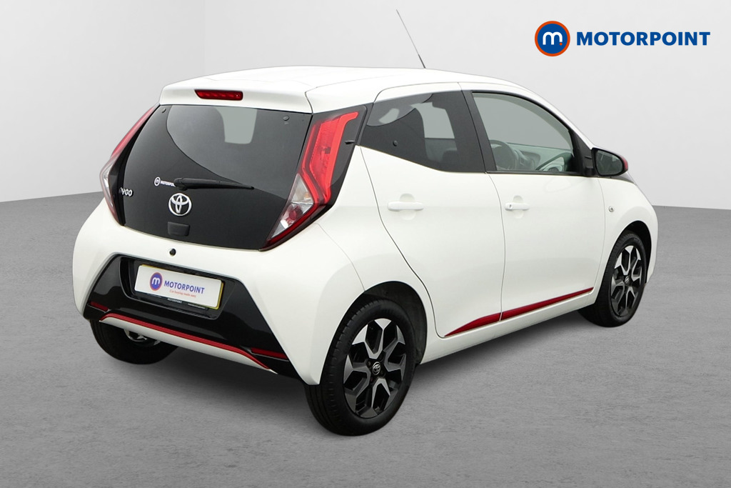 Toyota Aygo X-Trend Automatic Petrol Hatchback - Stock Number (1568089) - Drivers side rear corner