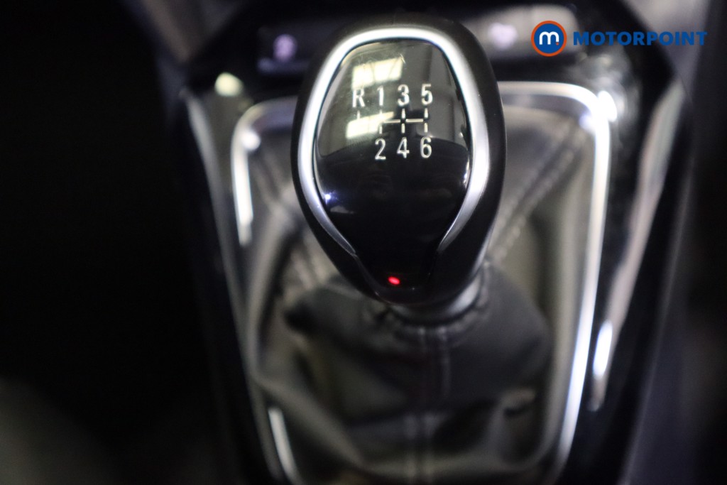 Vauxhall Corsa Elite Nav Premium Manual Diesel Hatchback - Stock Number (1568127) - 5th supplementary image