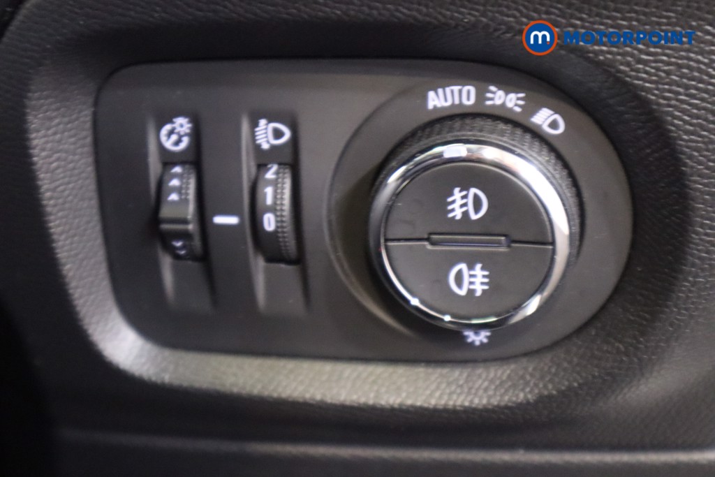 Vauxhall Corsa Elite Nav Premium Manual Diesel Hatchback - Stock Number (1568127) - 16th supplementary image