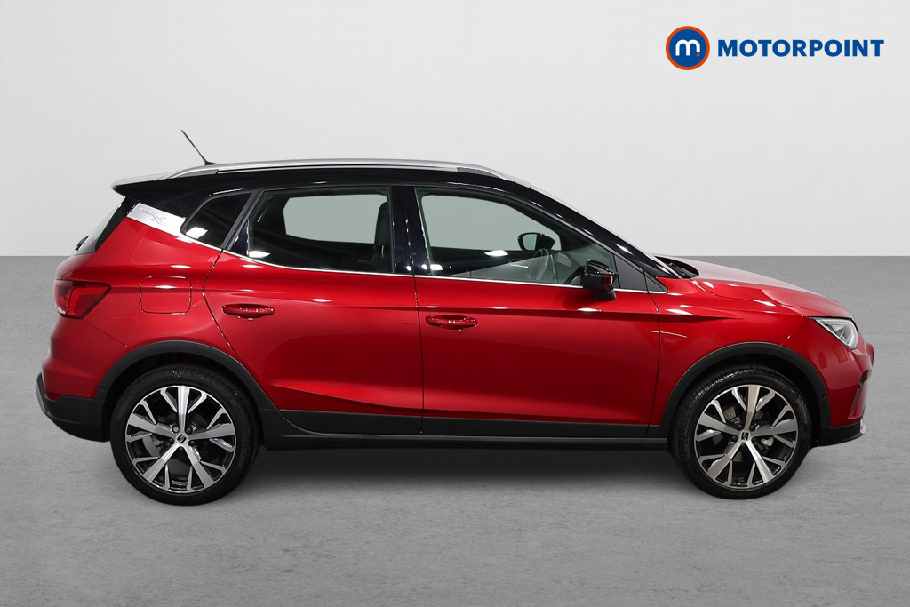 Seat Arona Xperience Lux Automatic Petrol SUV - Stock Number (1568170) - Drivers side