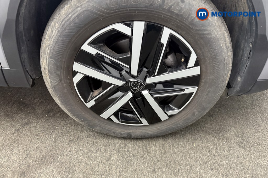 Peugeot 2008 Active Manual Petrol SUV - Stock Number (1568190) - 14th supplementary image