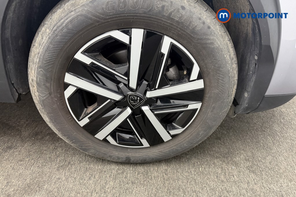 Peugeot 2008 Active Manual Petrol SUV - Stock Number (1568190) - 17th supplementary image