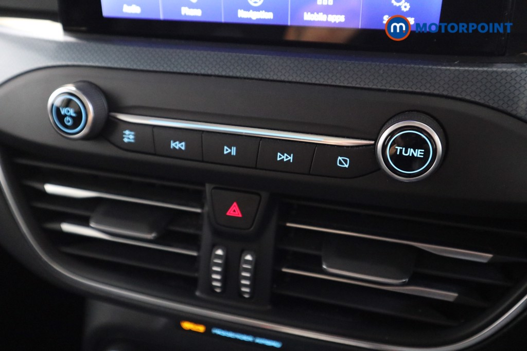Ford Focus Active X Automatic Diesel Estate - Stock Number (1568260) - 7th supplementary image