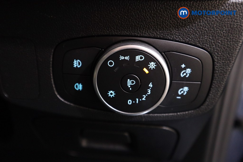 Ford Focus Active X Automatic Diesel Estate - Stock Number (1568260) - 10th supplementary image