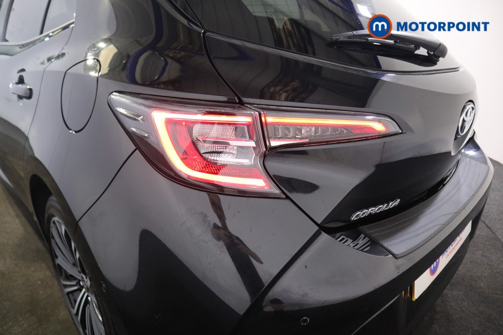 Toyota Corolla Design Automatic Petrol-Electric Hybrid Hatchback - Stock Number (1568264) - 19th supplementary image