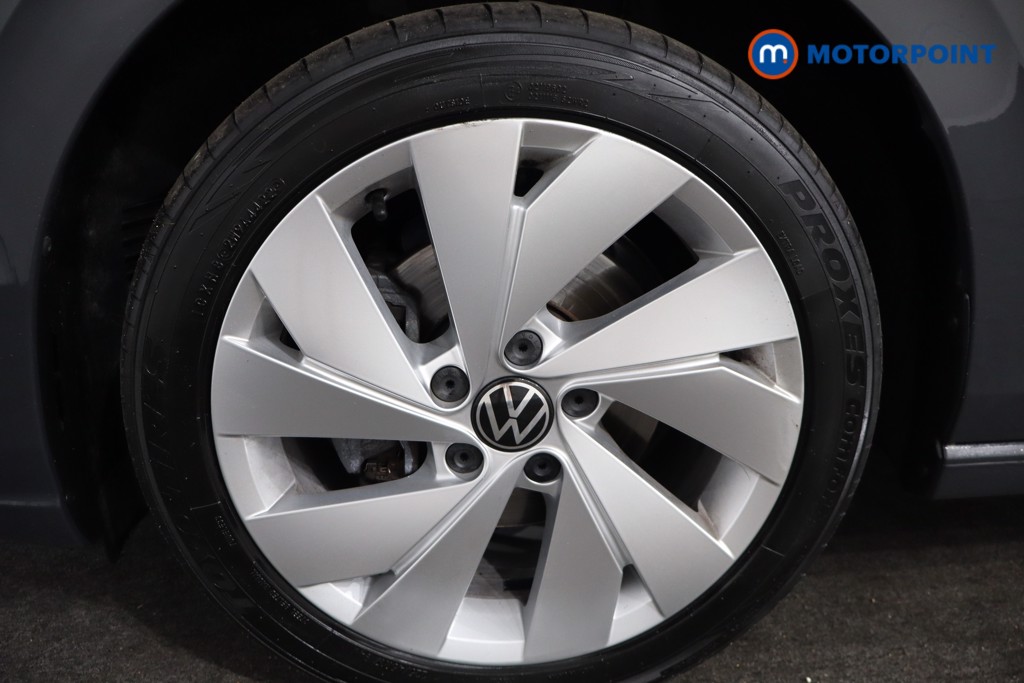 Volkswagen Golf Style Manual Petrol Hatchback - Stock Number (1568393) - 11th supplementary image