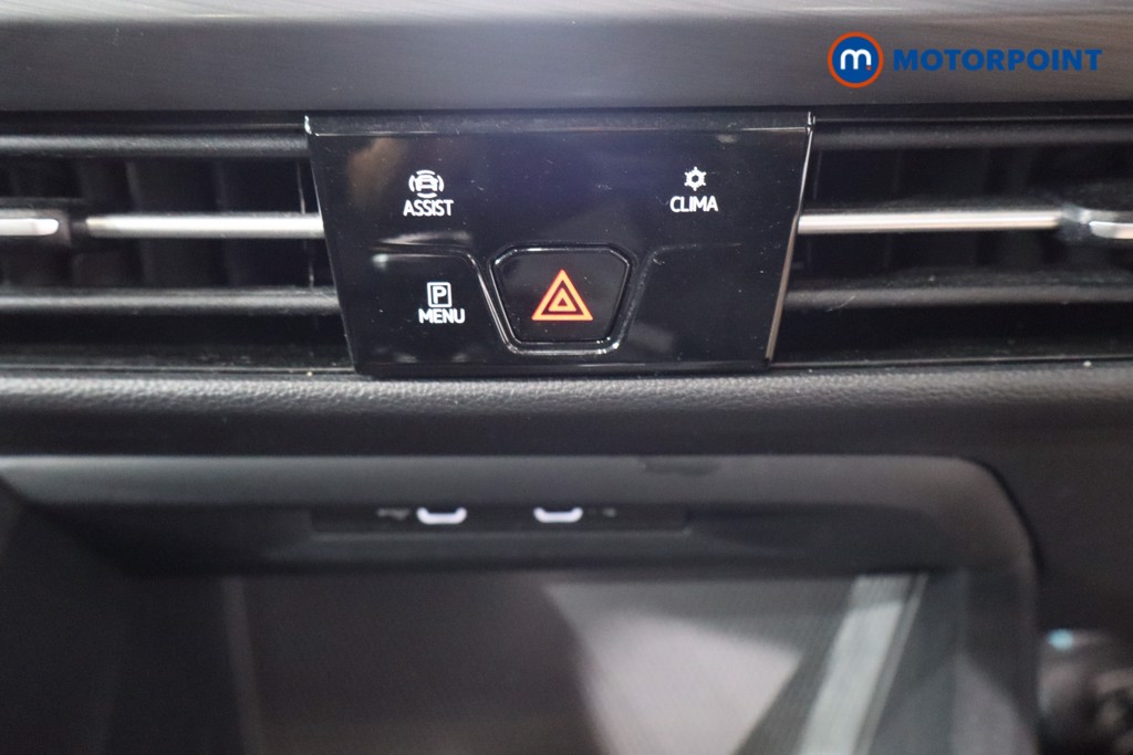 Volkswagen Golf Style Manual Petrol Hatchback - Stock Number (1568393) - 20th supplementary image