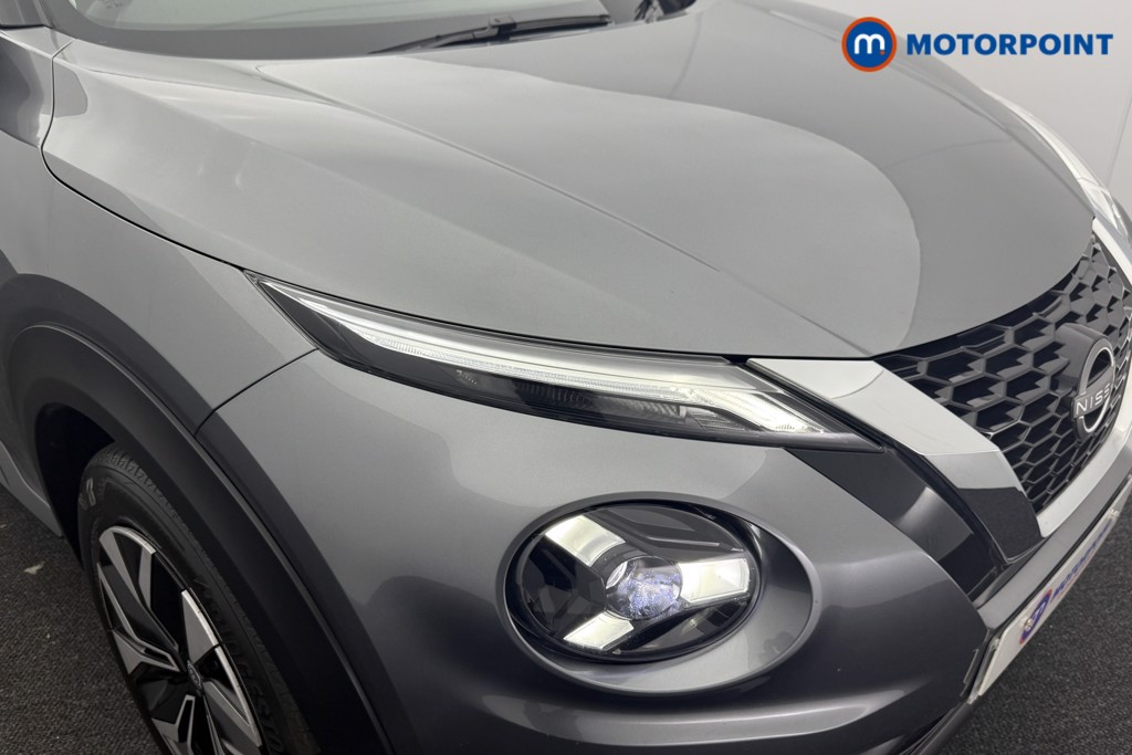 Nissan Juke Acenta Premium Automatic Petrol SUV - Stock Number (1568697) - 14th supplementary image